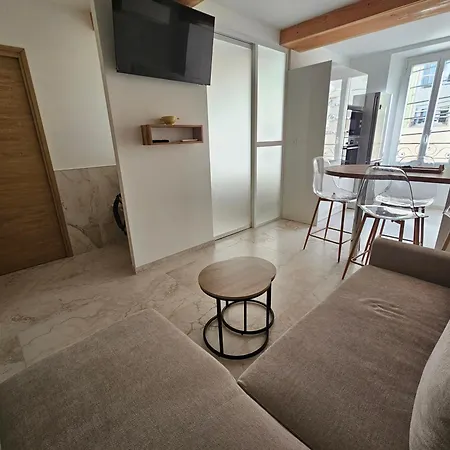 Апартаменти L'olivier Du Vieil