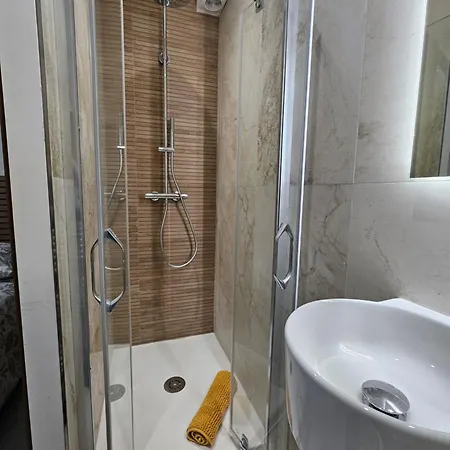 L'olivier Du Vieil Апартаменти *