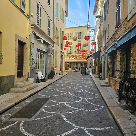 L'olivier Du Vieil Appartement Antibes
